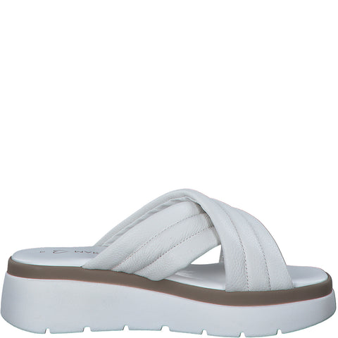 Marco Tozzi Ανατομικές Δερμάτινες  Πλατφόρμες σε Στυλ Παντόφλας Σε Λευκό Χρώμα BOURLIS Shoes - Accessories